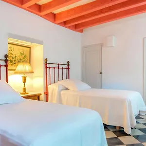  Holiday home Genteel Casa Alcazar